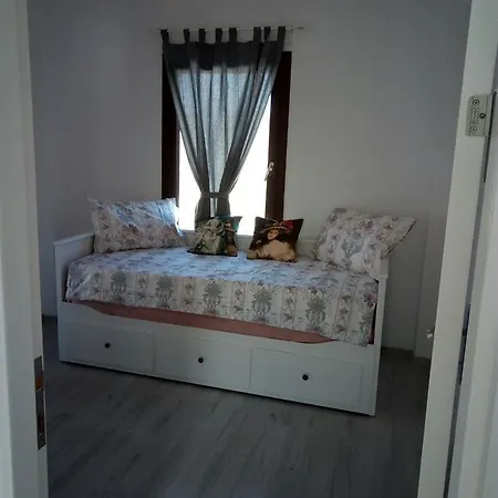 Evoteli Group Gundogan 3+1 Private Pool